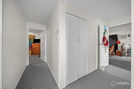 Property photo of 32 Eucalyptus Street Blackwater QLD 4717