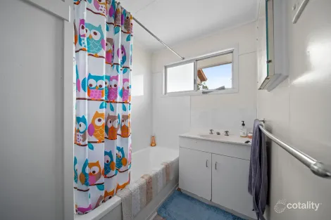 Property photo of 32 Eucalyptus Street Blackwater QLD 4717