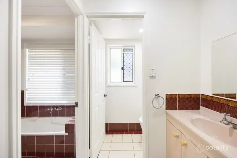 Property photo of 165 College Road Karana Downs QLD 4306