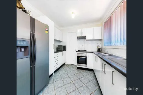 Property photo of 5/2-4 Lower Mount Street Wentworthville NSW 2145