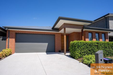 16 Quigley St, Googong, NSW 2620