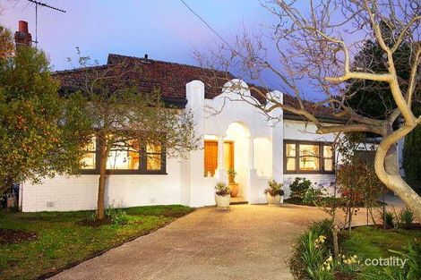 7 Furneaux Gr, St Kilda East, VIC 3183