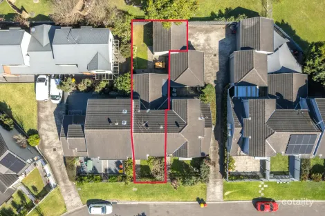 2/34 CHURCHILL CCT, HAMILTON SOUTH, NSW 2303