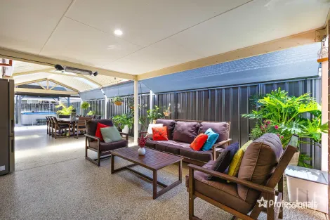Property photo of 50 Simmonds Pass Ellenbrook WA 6069