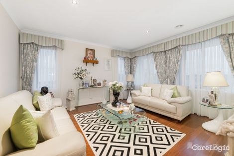 Property photo of 2 Finch Court Drouin VIC 3818