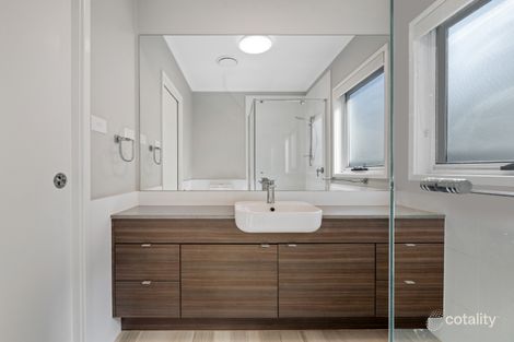 Property photo of 11 Pascoe Street Spring Farm NSW 2570