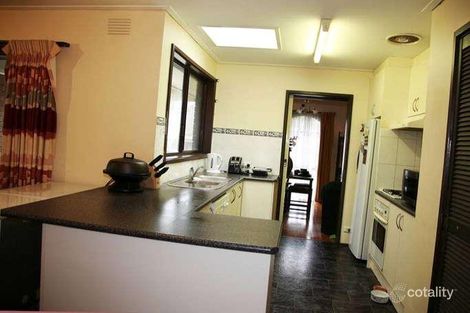 Property photo of 5 Sugarloaf Drive Chirnside Park VIC 3116
