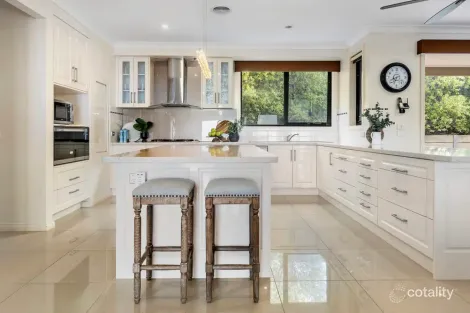 Property photo of 11 Hull Road Mount Martha VIC 3934