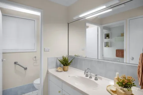 Property photo of 28A Derribong Drive Cordeaux Heights NSW 2526