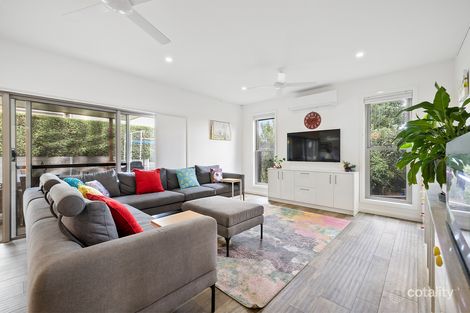 Property photo of 6 McGowan Crescent Googong NSW 2620