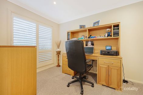 Property photo of 10 Ivory Place Hillvue NSW 2340