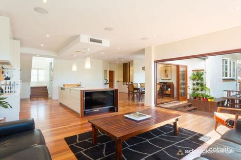 Property photo of 26 Jilba Street Indooroopilly QLD 4068