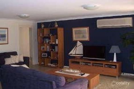 Property photo of 2 Avoca Esplanade Sandstone Point QLD 4511