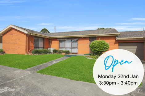 Property photo of 2/12 Young Street Drouin VIC 3818