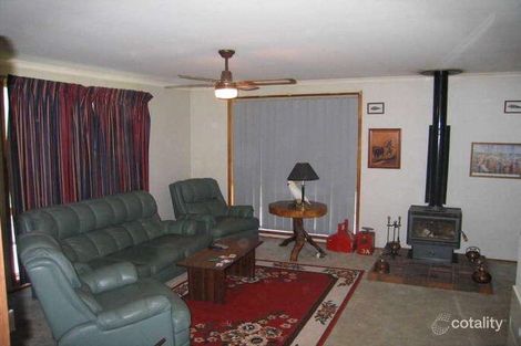 Property photo of 42 Dixson Circuit Conder ACT 2906