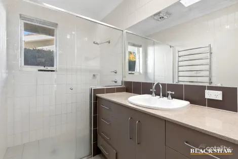 Property photo of 37 Rawson Street Deakin ACT 2600