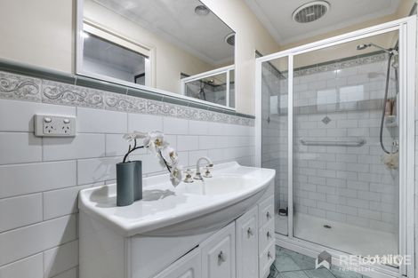 Property photo of 8 The Avenue Sunbury VIC 3429