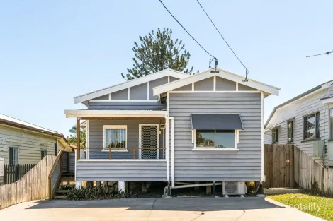 Property photo of 15 Dover Road Margate QLD 4019