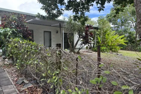 Property photo of 2/33 Hope Street Clifton Beach QLD 4879