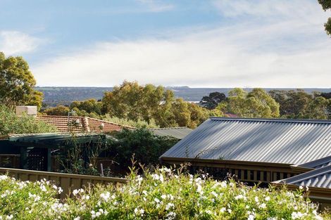 Property photo of 2 Rudge Close Happy Valley SA 5159