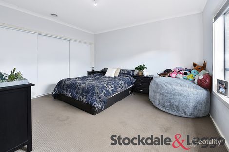 Property photo of 11A Quartz Grove Epping VIC 3076