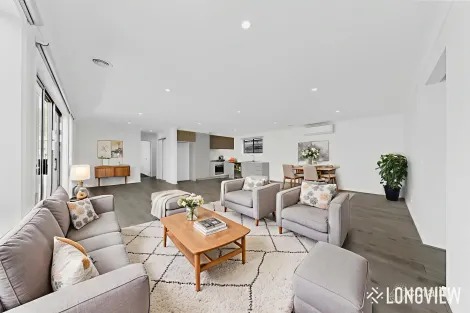 27 Davinci St, Pakenham, VIC 3810