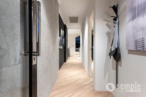 Property photo of 11 Barakee Road Wandi WA 6167