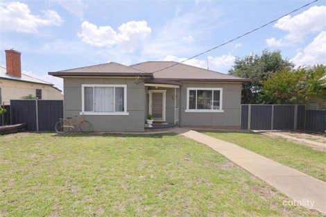 Property photo of 10 Whitby Street Cowra NSW 2794