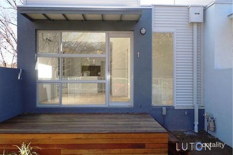 Property photo of 1/25 Macrobertson Street Mawson ACT 2607