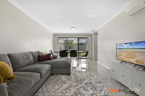 Property photo of 2/24 Broomfield Crescent Hunterview NSW 2330