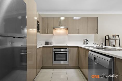 Property photo of 2/24 Broomfield Crescent Hunterview NSW 2330