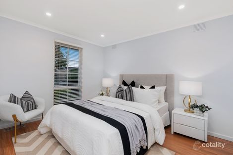 Property photo of 2 Dean Court Wantirna VIC 3152