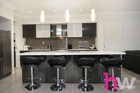 Property photo of 12 Weerana Way Lara VIC 3212
