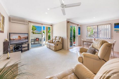 Property photo of 16/11-17 Beachcomber Court Burleigh Waters QLD 4220