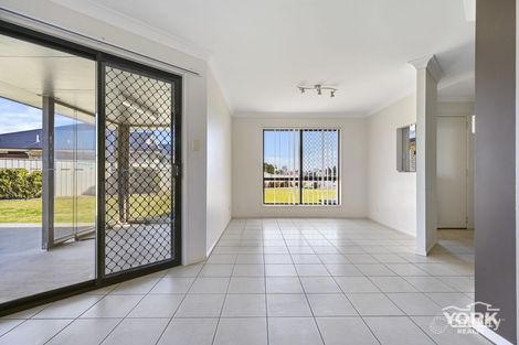Property photo of 19 Cass Court Oakey QLD 4401