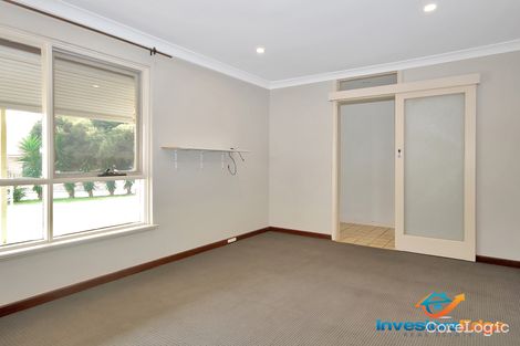 Property photo of 6 Kari Court Camillo WA 6111