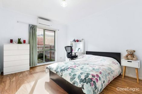 Property photo of 3 Sugarloaf Close Burwood East VIC 3151