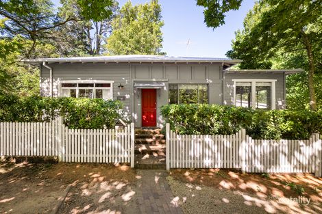 Property photo of 144 Falls Road Wentworth Falls NSW 2782