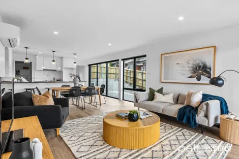 Property photo of 2 Cambridge Road Bellerive TAS 7018