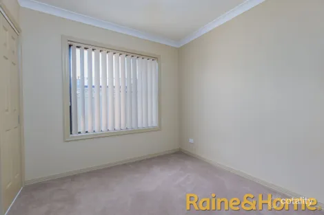 Property photo of 18 Lachlan Way Dubbo NSW 2830