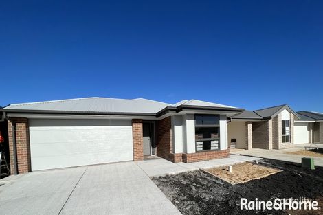 8 Ornata St, Munno Para, SA 5115