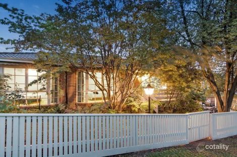 8 Wood St, Ringwood East, VIC 3135