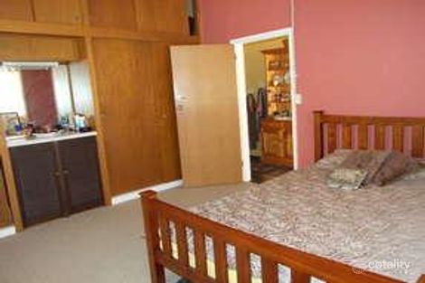 Property photo of 37 Close Street Parkes NSW 2870