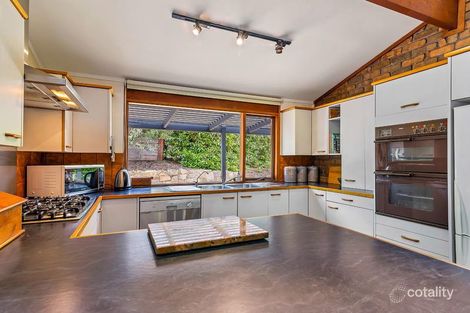 Property photo of 24 Hill View Road Bridgewater SA 5155