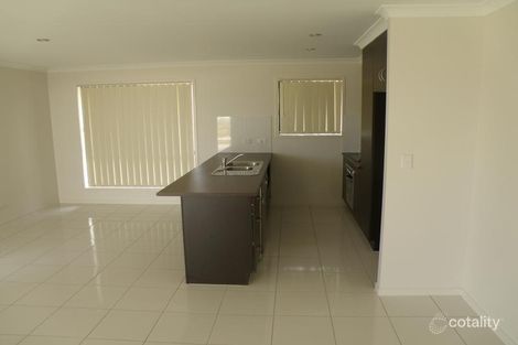 Property photo of 10 Benjamin Drive Gracemere QLD 4702