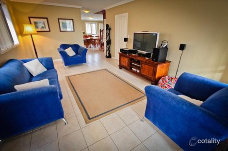 Property photo of 3A Bellerive Close West Hoxton NSW 2171