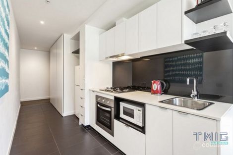 Property photo of 2502/7 Katherine Place Melbourne VIC 3000