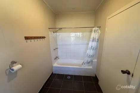 Property photo of 2/3A Ellen Street Dalby QLD 4405