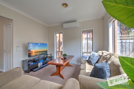 Property photo of 9/12 Grant Close Berwick VIC 3806