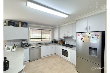Property photo of 7 Cooba Place Estella NSW 2650